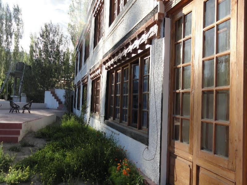 Mandala Hotel Leh Exterior foto